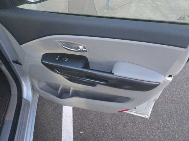 Used 2019 Kia Sedona LX image 9