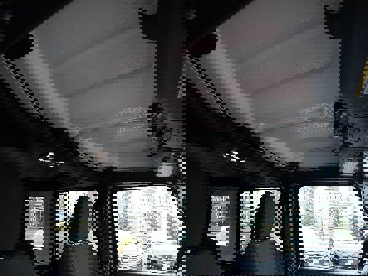 Used 2020 Jeep Wrangler Unlimited Sport S image 17