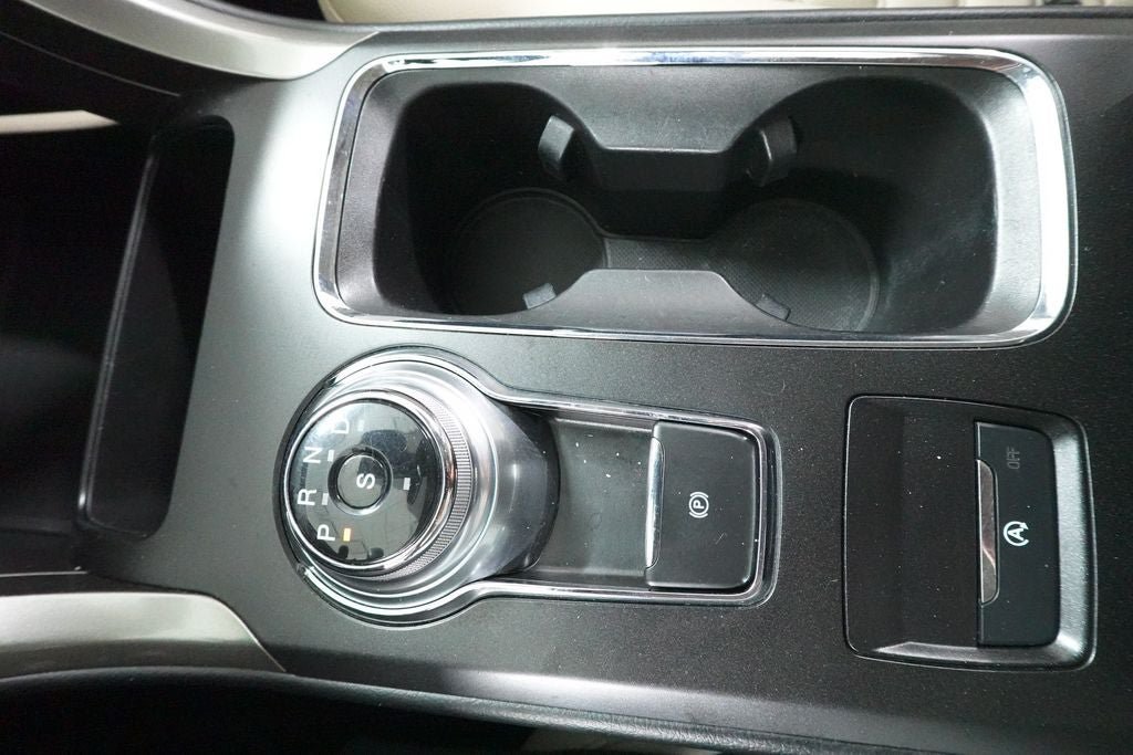 Certified 2019 Ford Fusion SEL FWD image 17