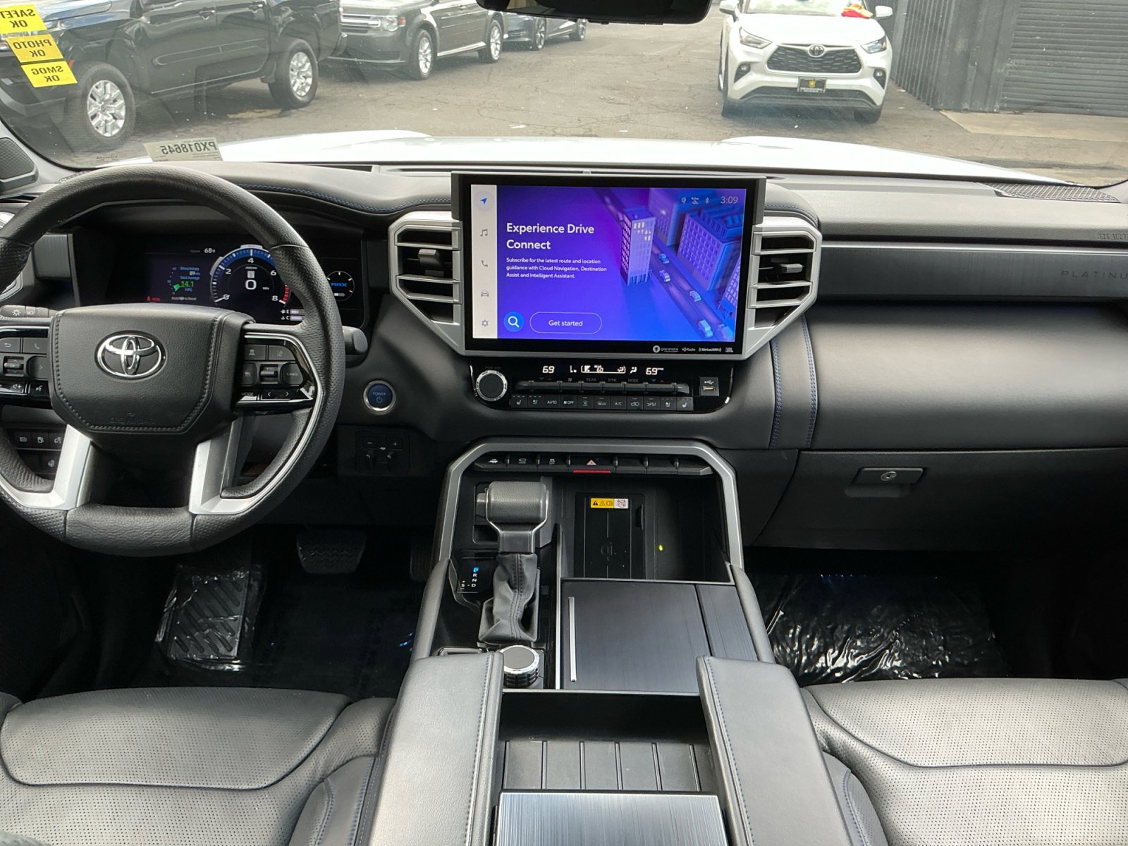 Used 2023 Toyota Sequoia Platinum image 16