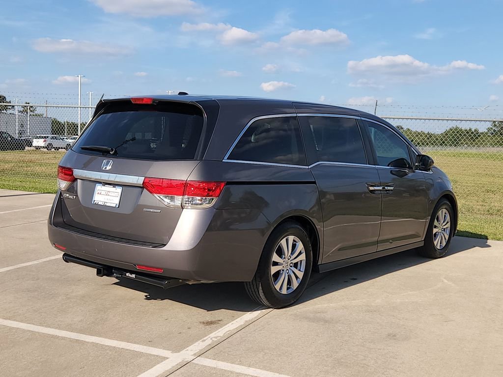Used 2016 Honda Odyssey SE image 5