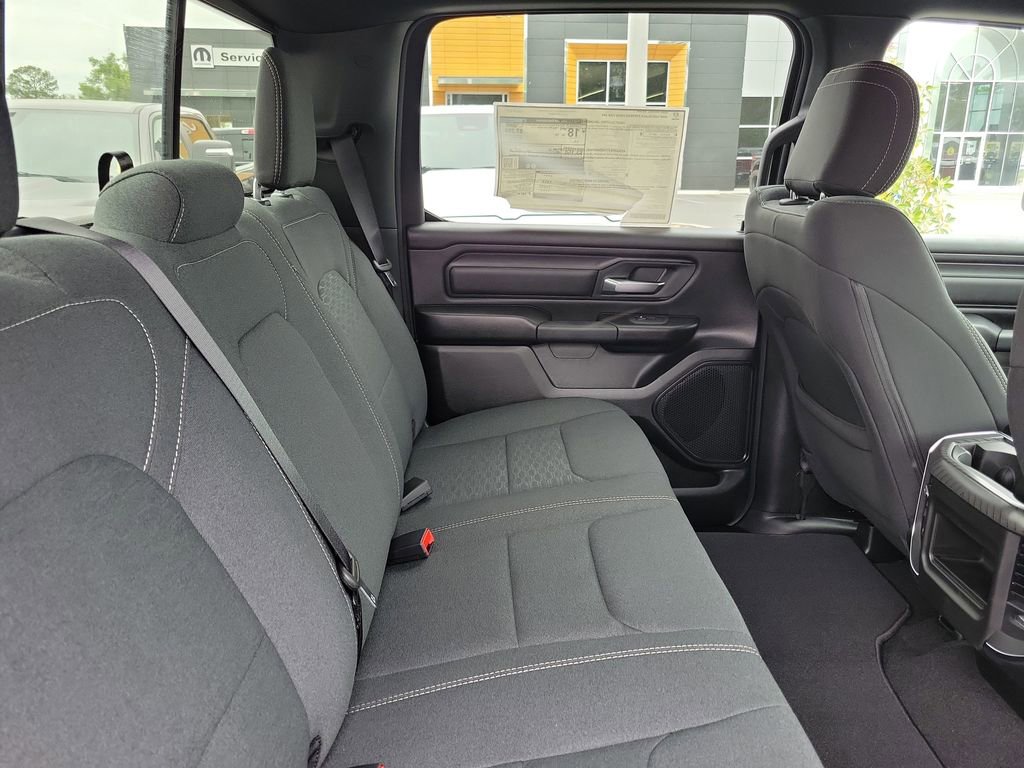 New 2026 RAM 1500 Express AWD/4WD image 28