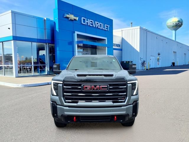 Used 2025 GMC Sierra 2500 AT4 AWD/4WD image 9