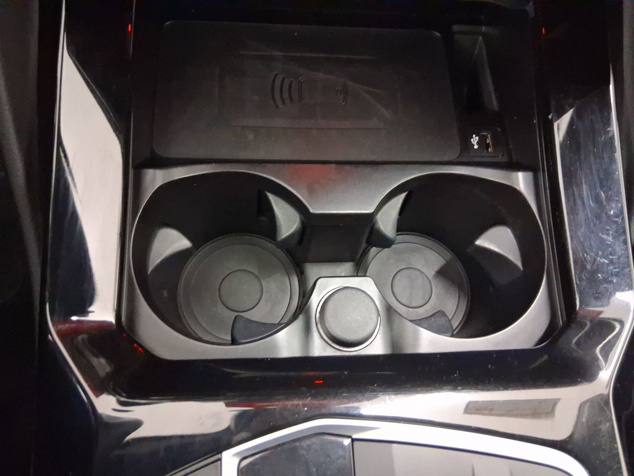 Used 2025 BMW X4 xDrive30i image 25