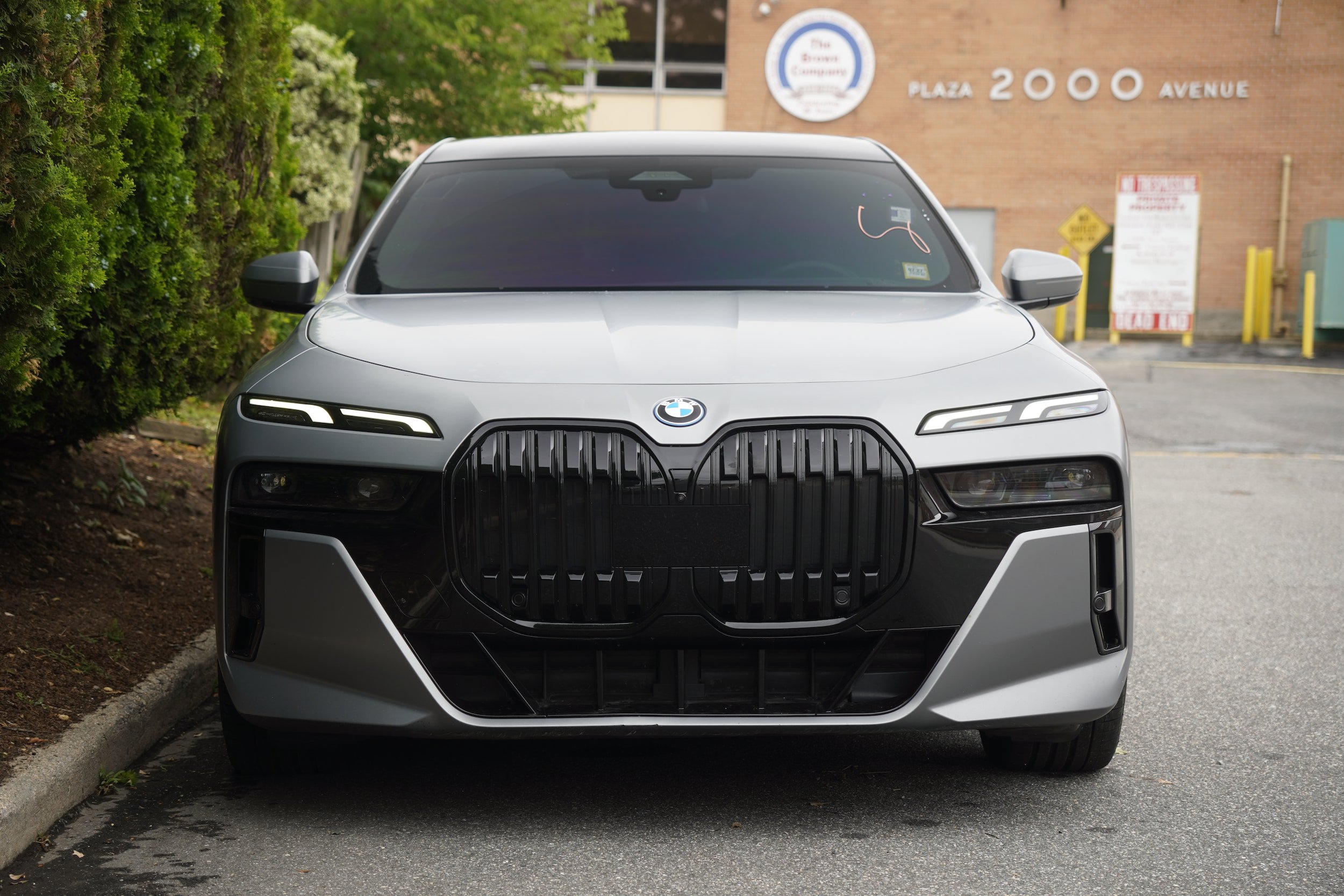 Used 2023 BMW i7 xDrive60 w/ Parking Assistance Package AWD/4WD image 11