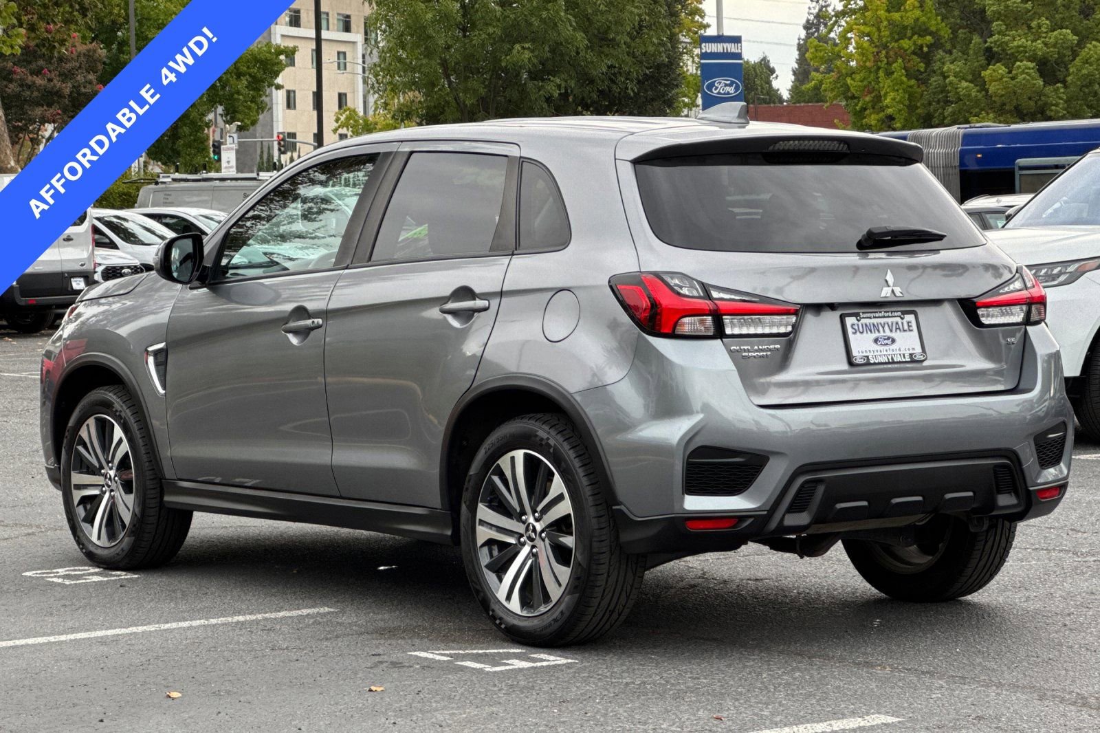 Used 2022 Mitsubishi Outlander Sport SE image 6
