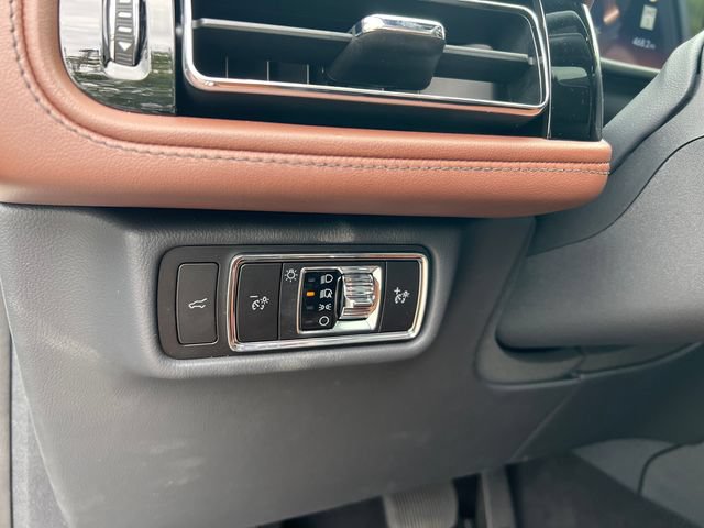 New 2026 Lincoln Aviator Reserve w/ Illumination Package RWD image 35