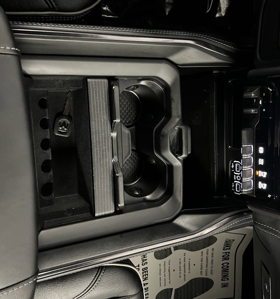 Used 2024 RAM 2500 Limited image 47