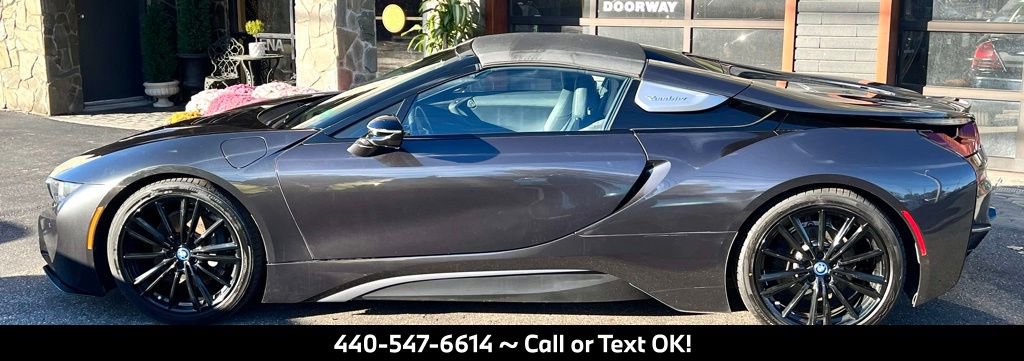 Used 2019 BMW i8 Roadster image 10