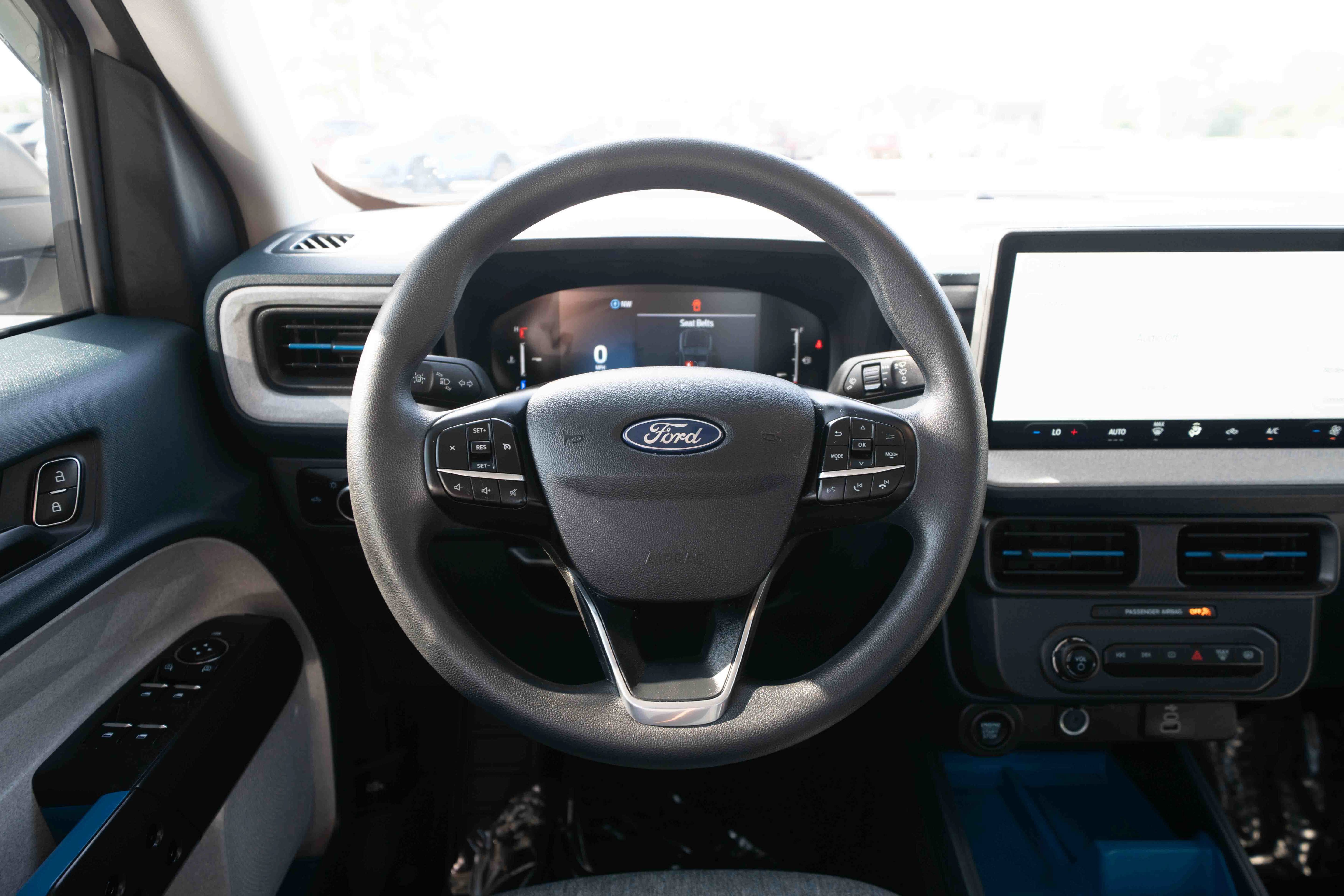 Used 2025 Ford Maverick XLT w/ Equipment Group 302A AWD/4WD image 21