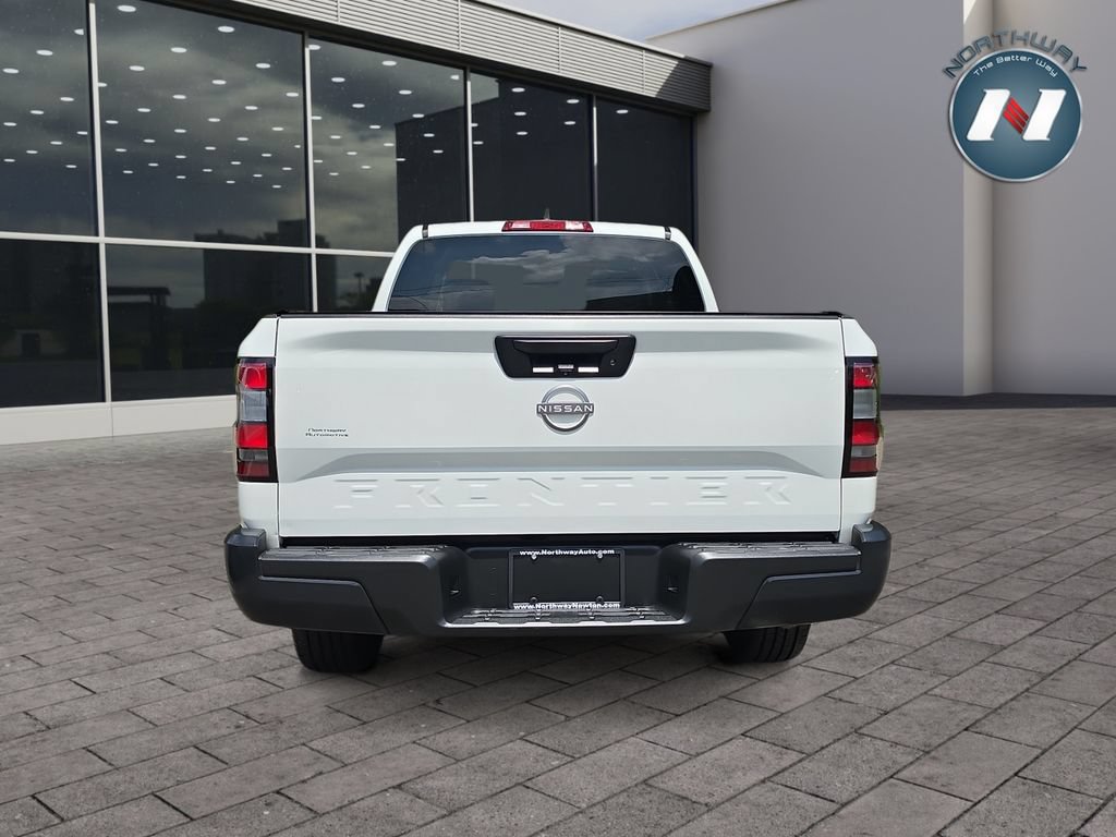 Used 2024 Nissan Frontier S w/ S Utility Package RWD image 4