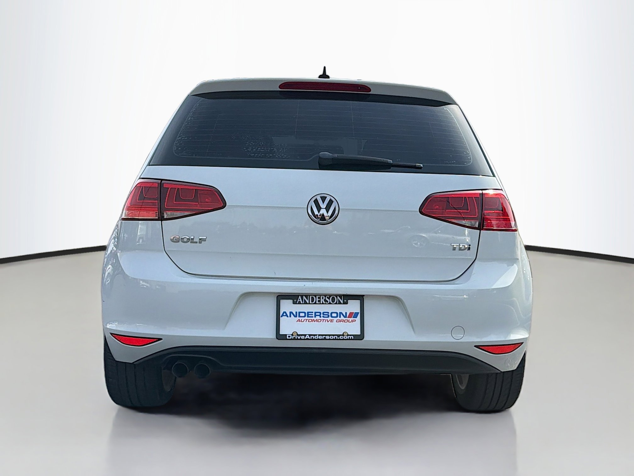 Used 2015 Volkswagen Golf TDI SEL image 16