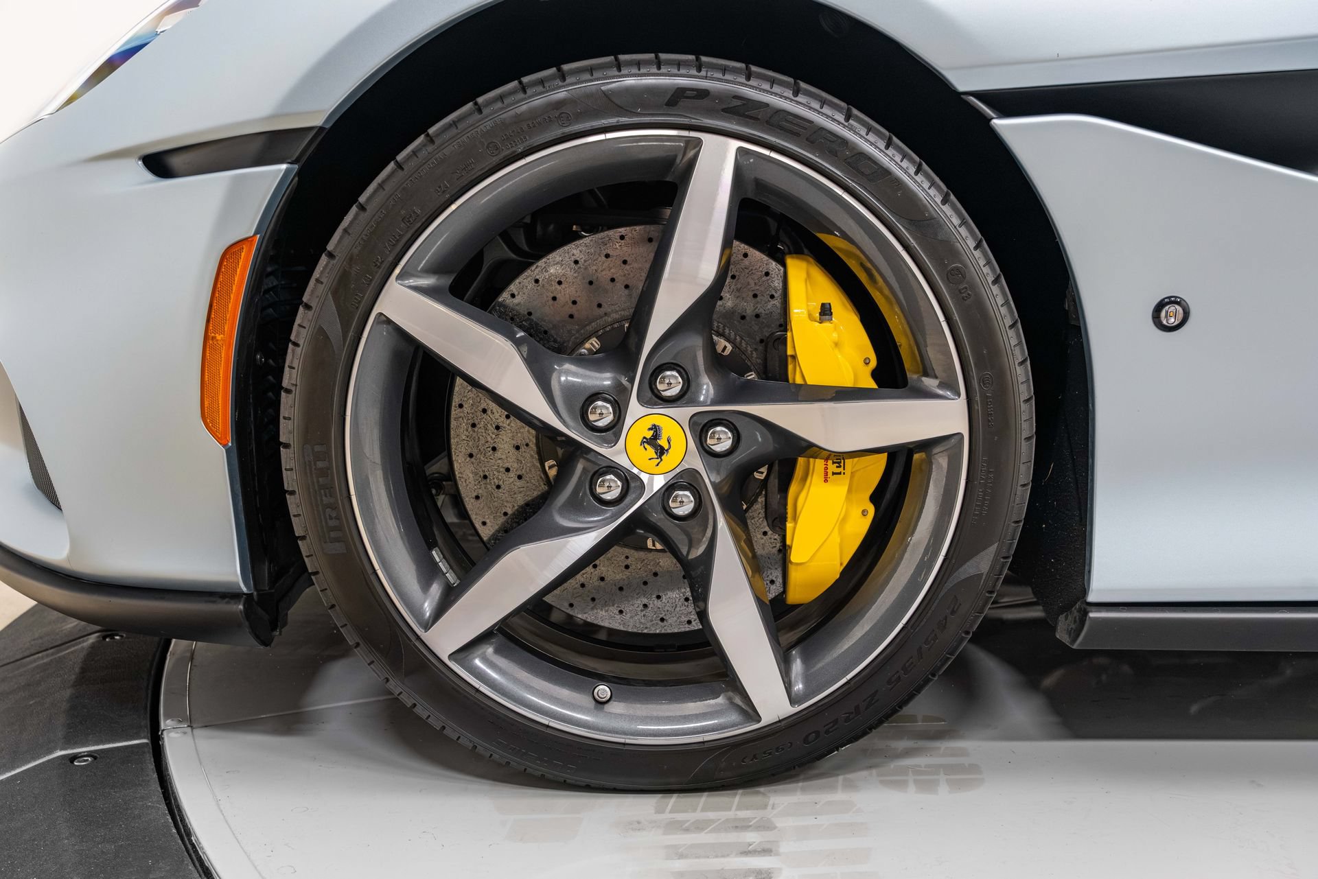 Certified 2023 Ferrari Portofino M RWD image 15