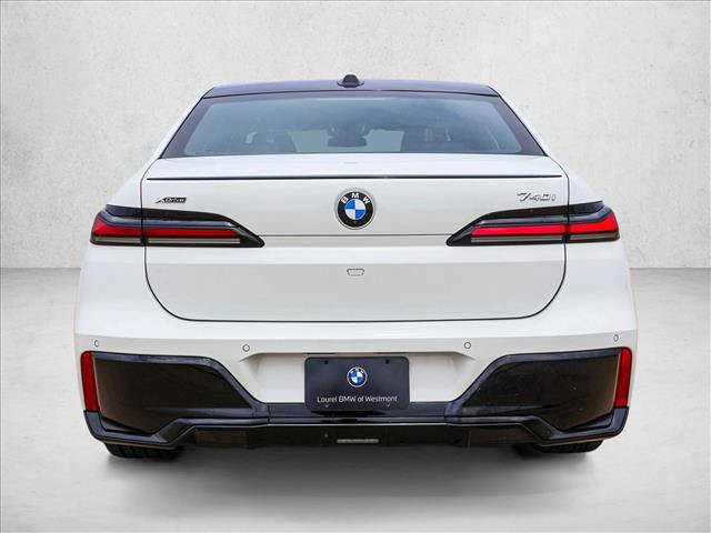 Used 2026 BMW 740i xDrive AWD/4WD image 6