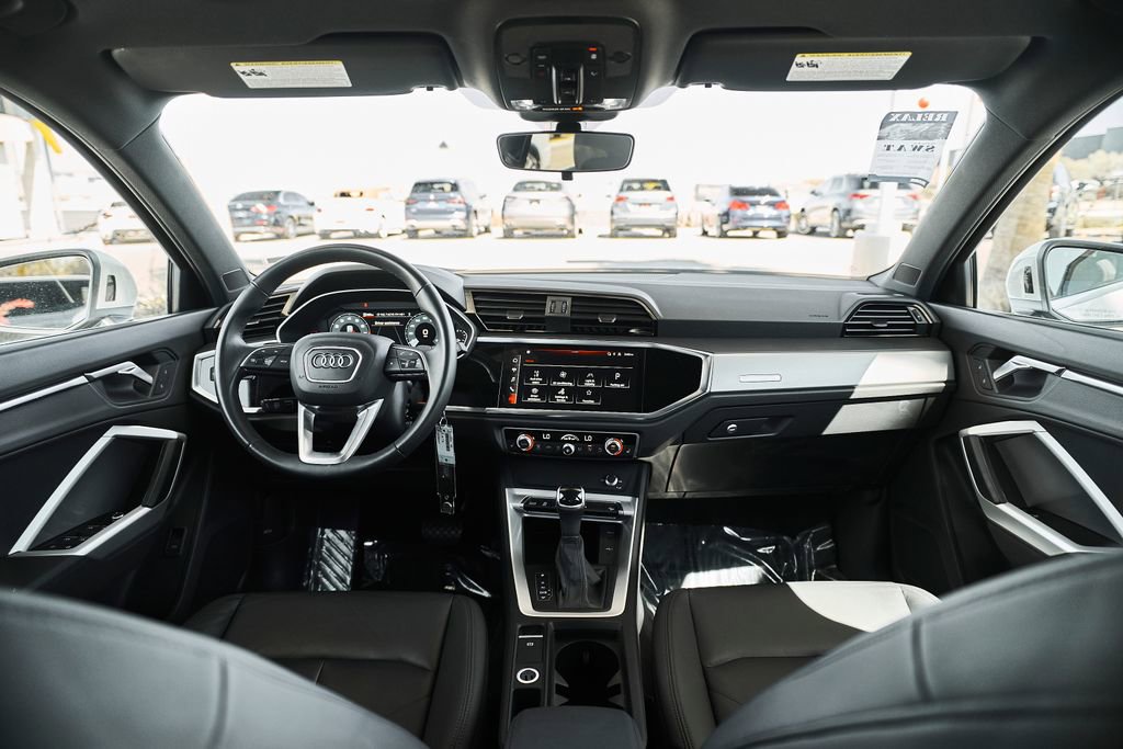 Used 2025 Audi Q3 2.0T Premium AWD/4WD image 45