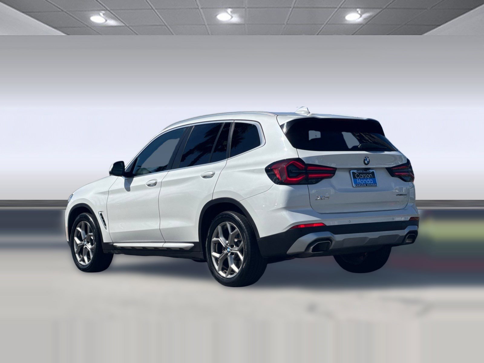 Used 2024 BMW X3 sDrive30i RWD image 3