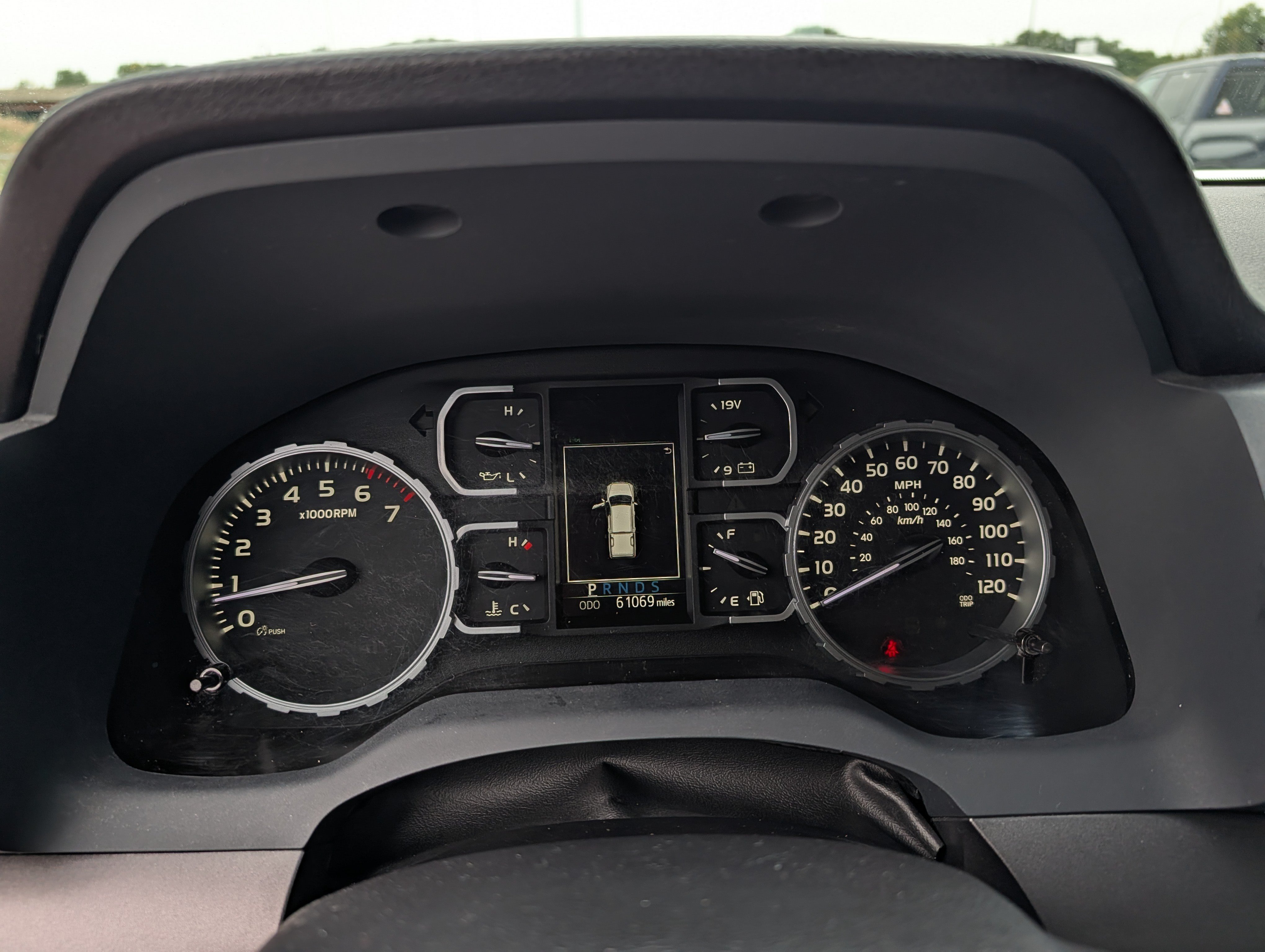 Used 2021 Toyota Tundra SR5 w/ Trail Edition AWD/4WD image 21