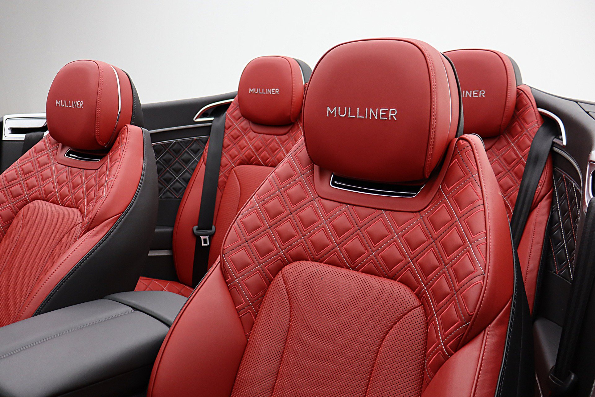 Certified 2022 Bentley Continental GT Mulliner AWD/4WD image 32