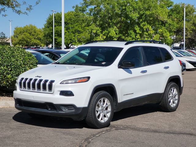 Used 2017 Jeep Cherokee Sport w/ Trailer Tow Group AWD/4WD image 2