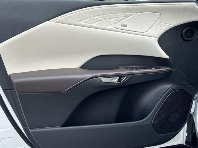 Certified 2024 Lexus RX 350 AWD w/ Convenience Package image 17