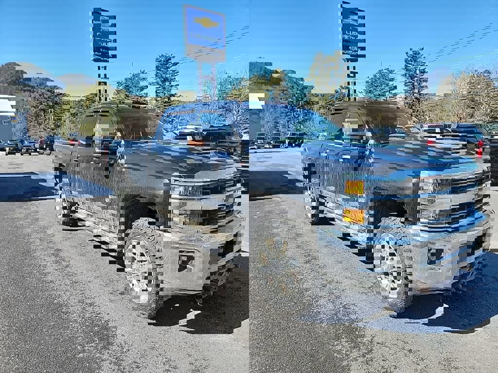 Used 2019 Chevrolet Silverado 2500 LTZ w/ Duramax Plus Package image 3