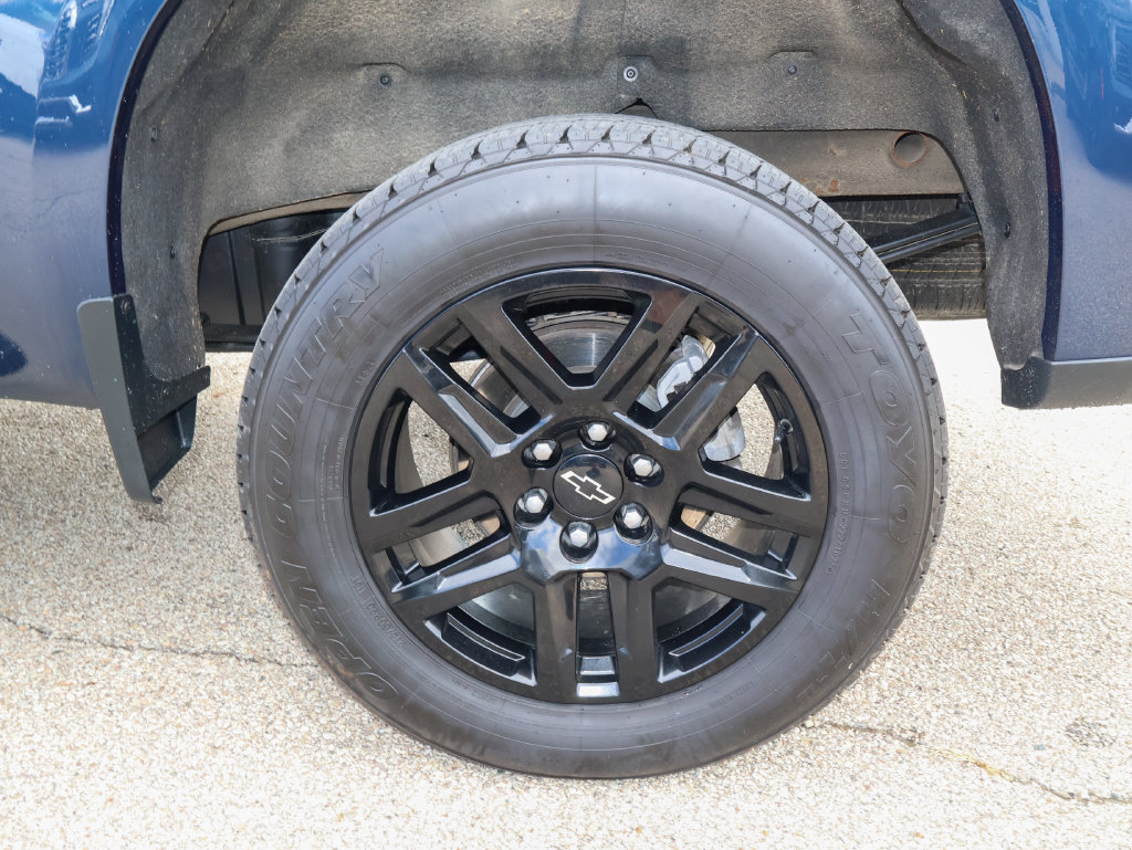 Used 2022 Chevrolet Silverado 1500 LT Trail Boss AWD/4WD image 31