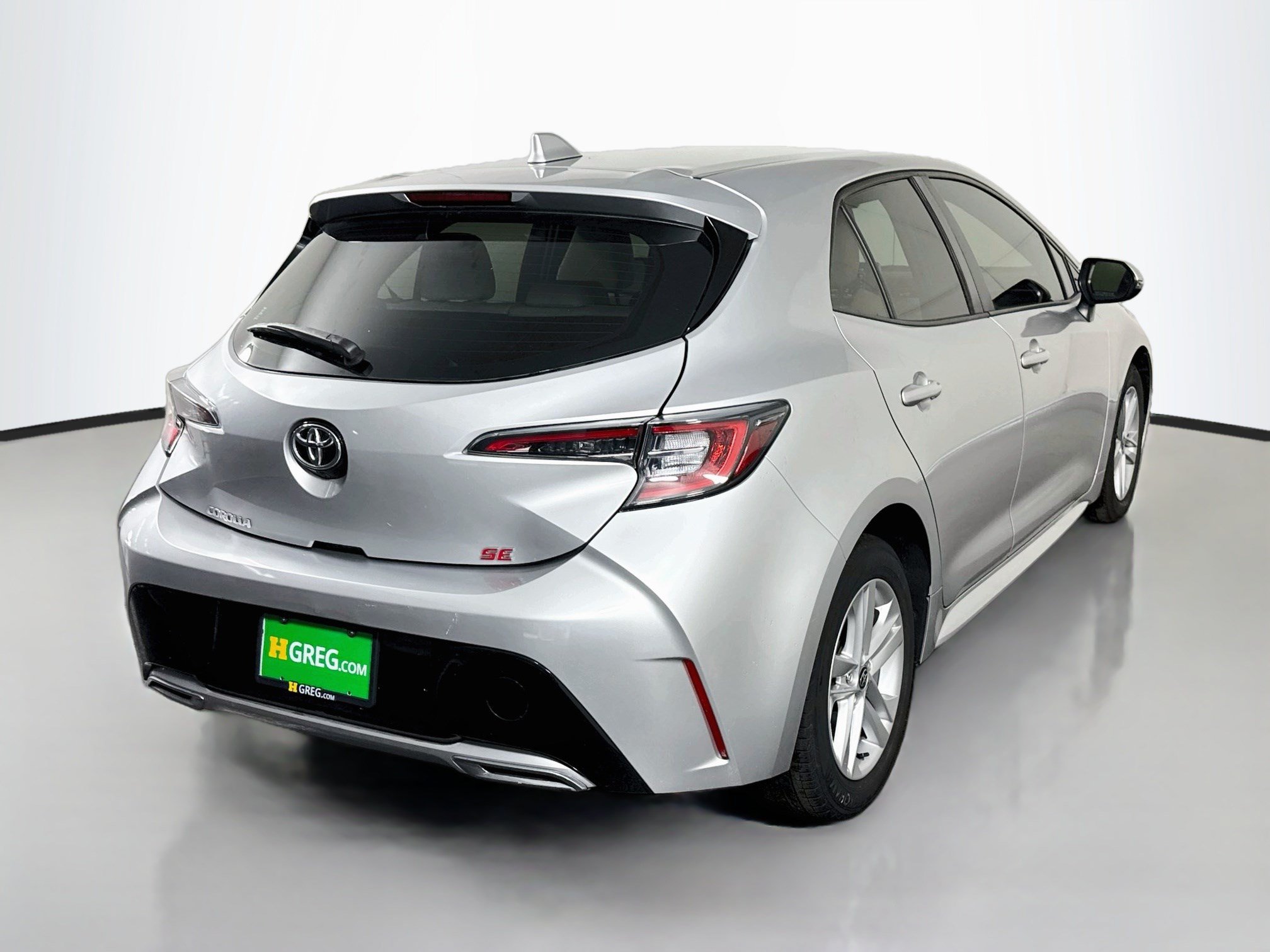 Used 2022 Toyota Corolla SE w/ SE Preferred Package FWD image 10