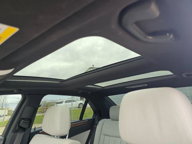 Used 2013 Mercedes-Benz E 550 4MATIC Sedan image 13