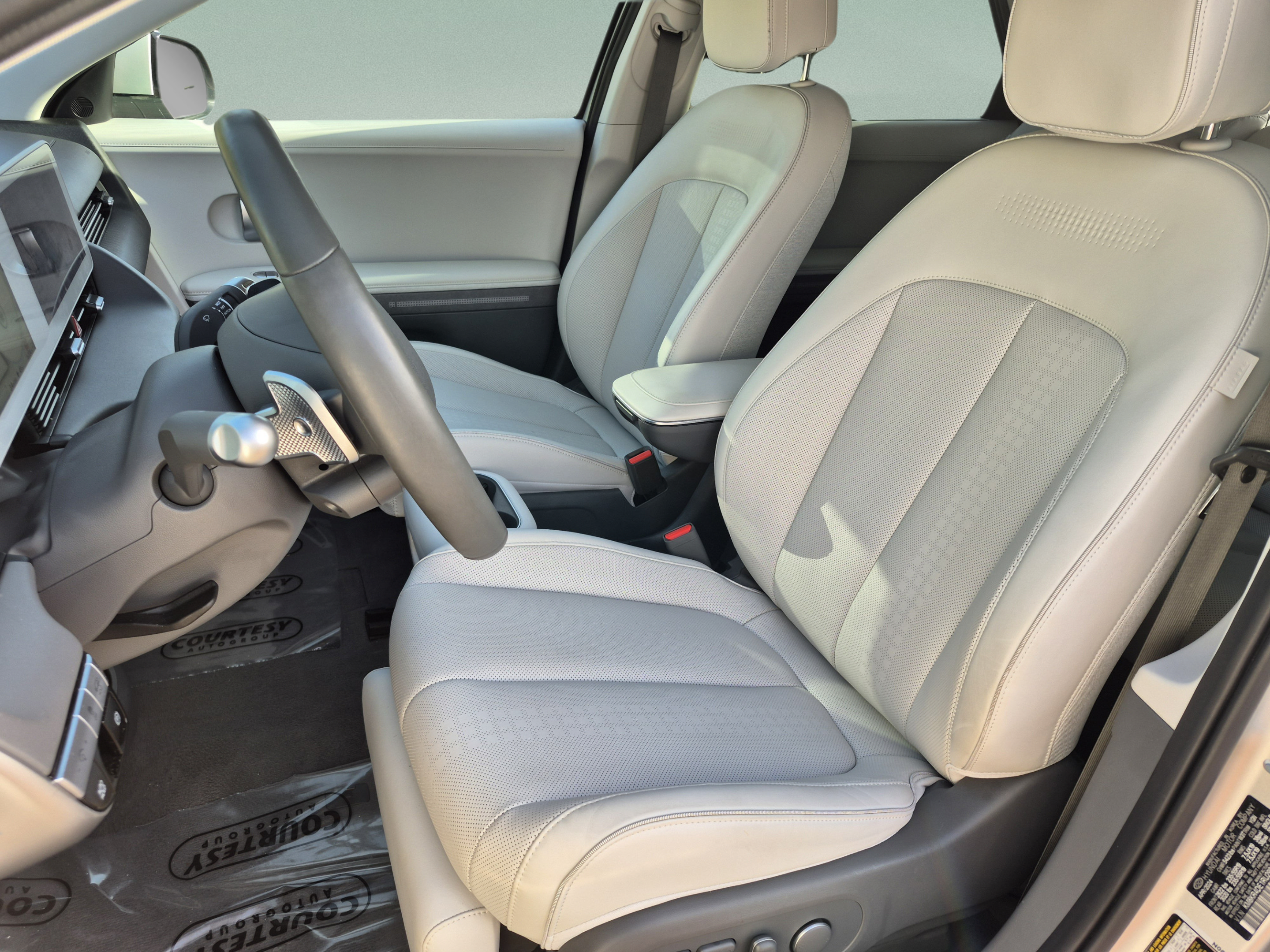 Certified 2024 Hyundai Ioniq 5 Limited RWD image 19
