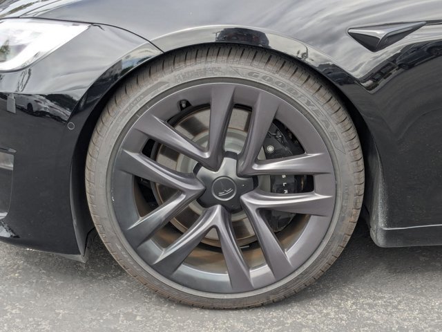 Used 2022 Tesla Model S image 19