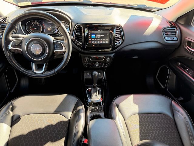 Used 2020 Jeep Compass Latitude image 9