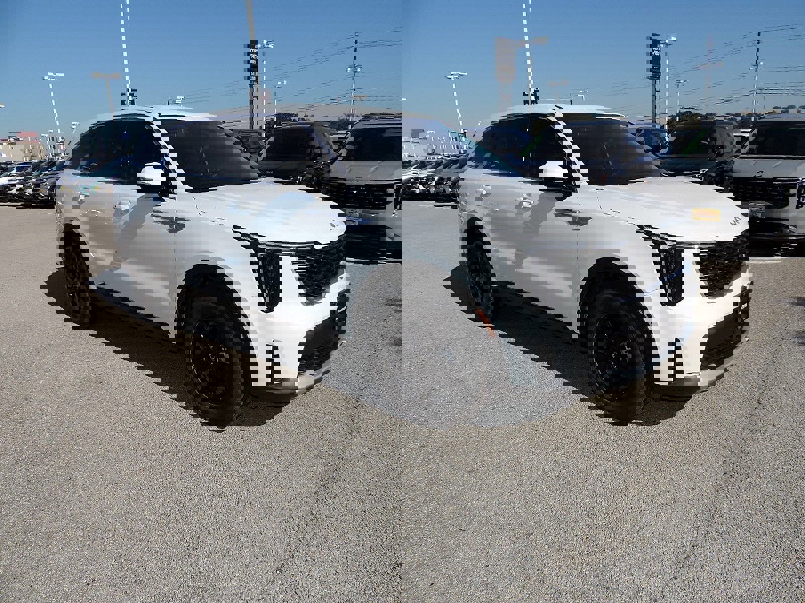 New 2025 Kia Sorento LX image 3