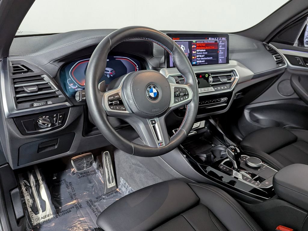Certified 2024 BMW X3 M40i w/ Premium Package image 17