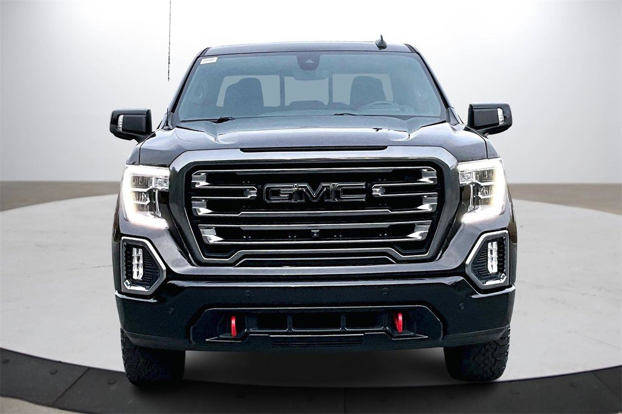 Used 2021 GMC Sierra 1500 AT4 w/ AT4 Premium Package image 3