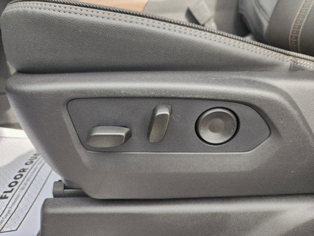 New 2026 Chevrolet Silverado 3500 High Country w/ High Country Premium Package image 38