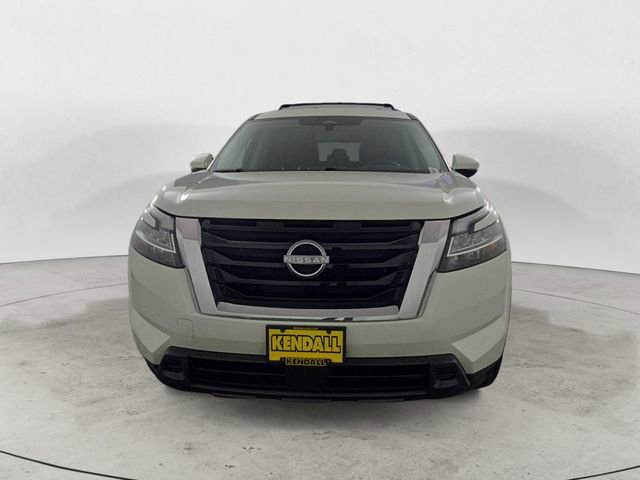 Used 2022 Nissan Pathfinder SV image 8