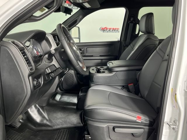 New 2026 RAM 2500 Tradesman w/ Chrome Appearance Group AWD/4WD image 23