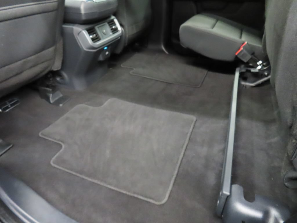 Used 2025 Ford F150 XLT w/ Equipment Group 301A Standard AWD/4WD image 45
