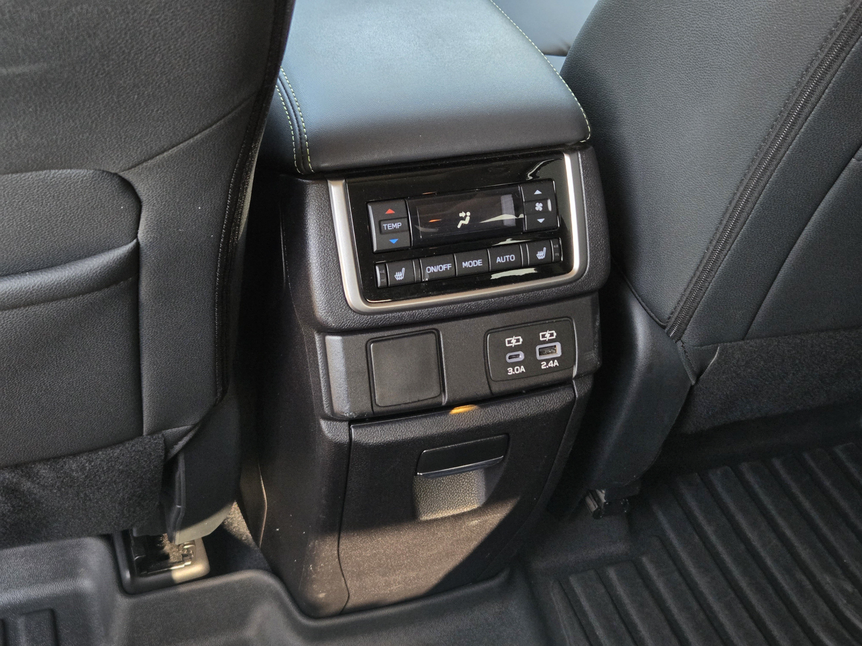 Used 2023 Subaru Ascent Onyx Edition Limited AWD/4WD image 28