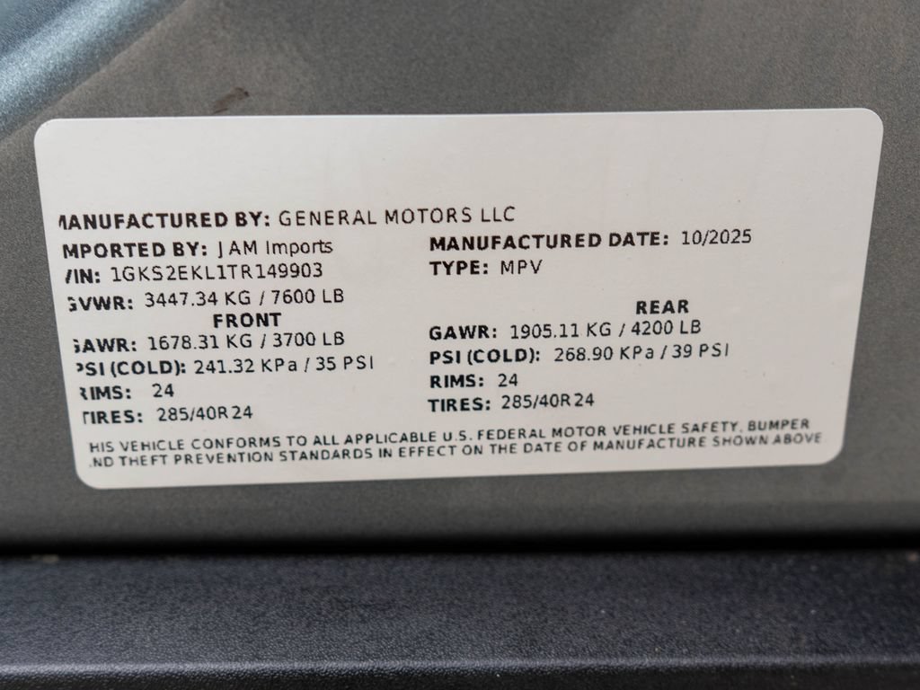 Used 2026 GMC Yukon Denali Ultimate w/ LPO, Floor Liner Package AWD/4WD image 43