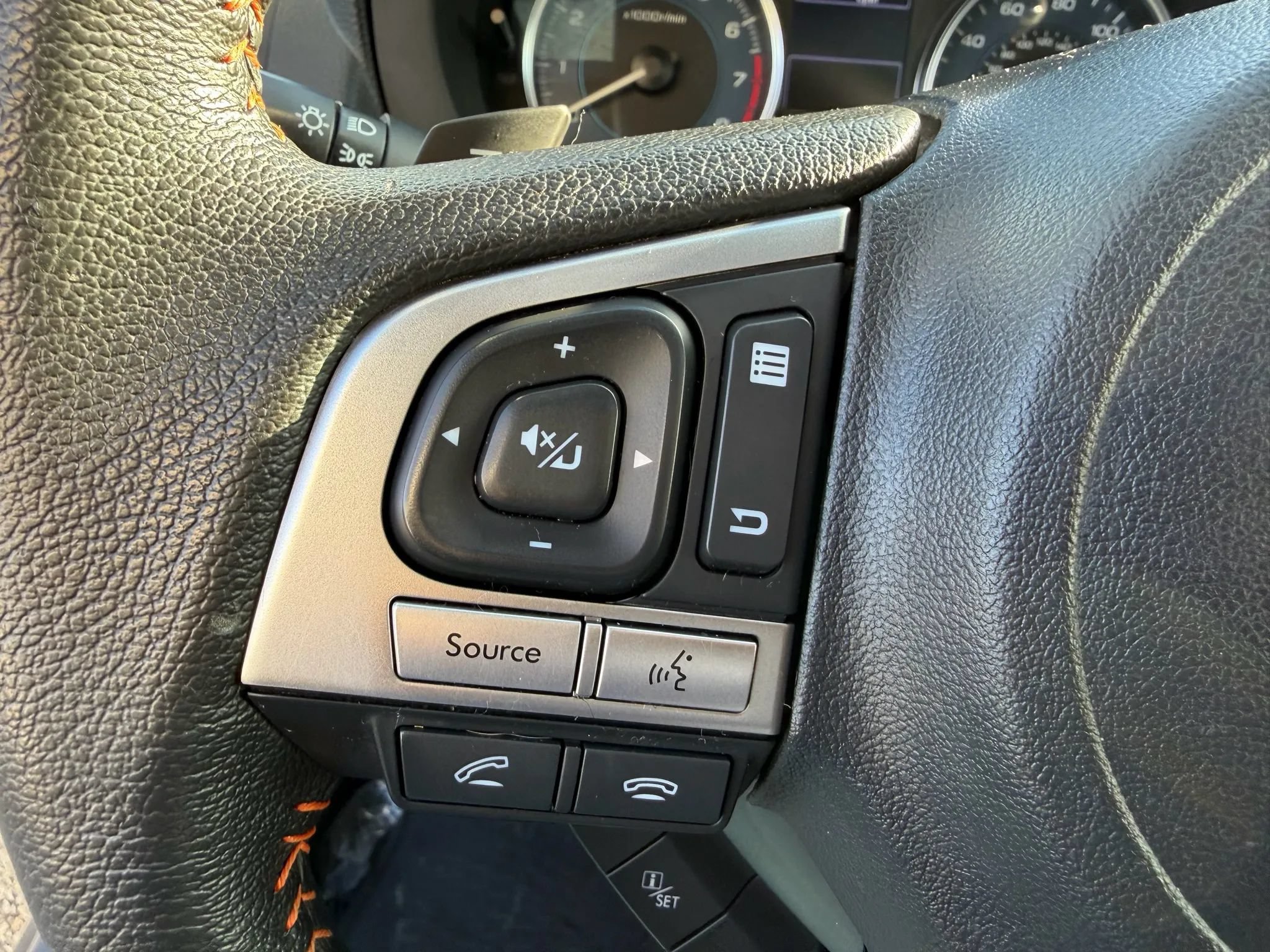 Used 2017 Subaru Crosstrek 2.0i Limited AWD/4WD image 39