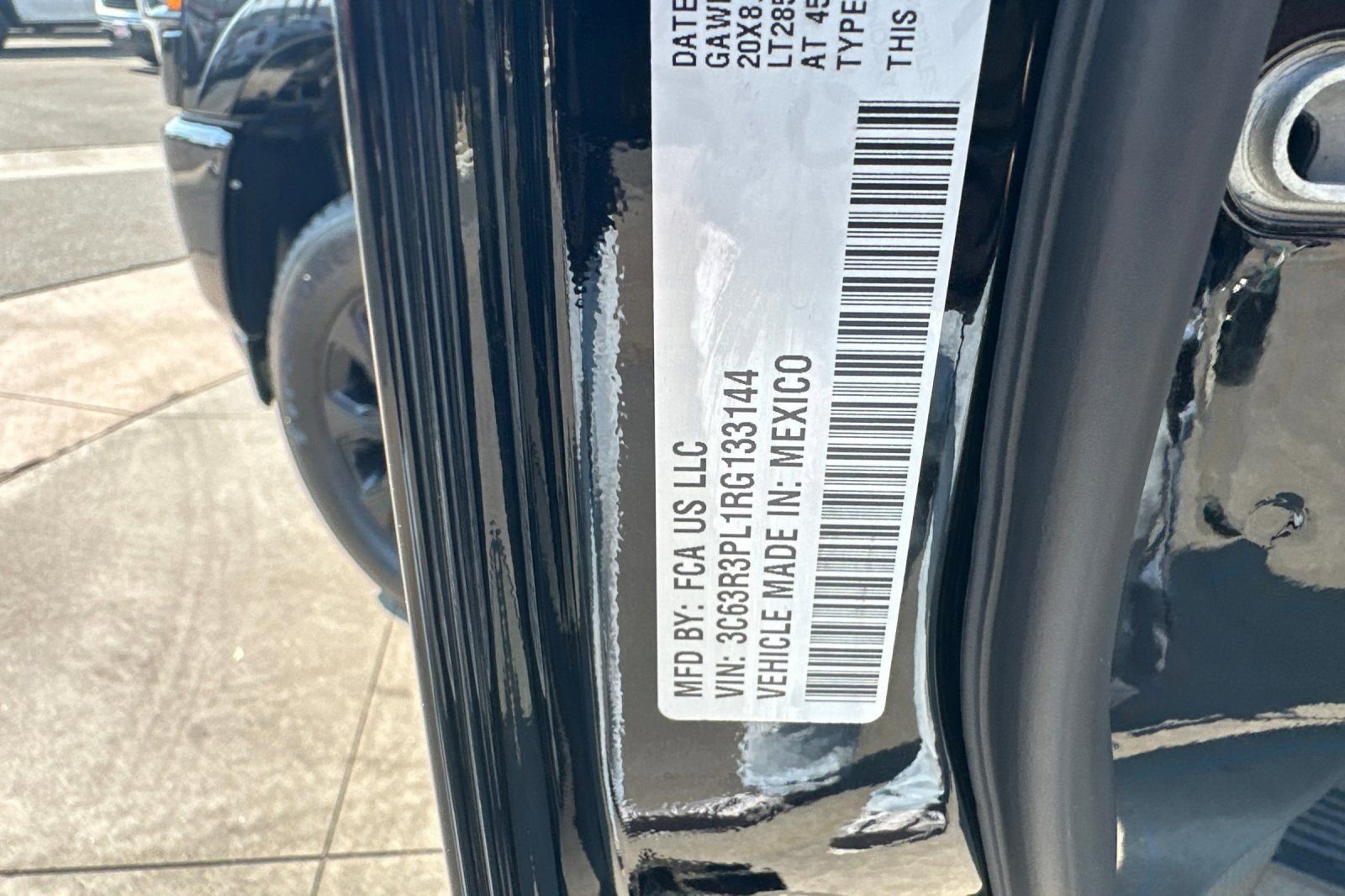 Used 2024 RAM 3500 Limited image 30