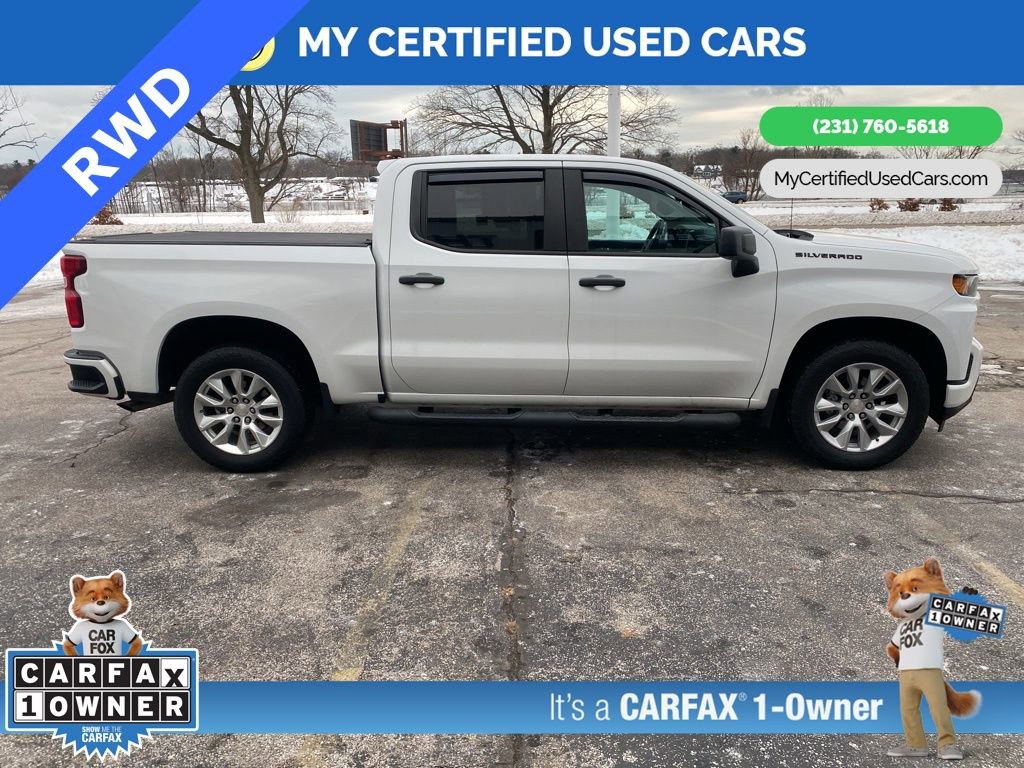 Used 2021 Chevrolet Silverado 1500 Custom w/ LPO, Dark Essentials Package image 4