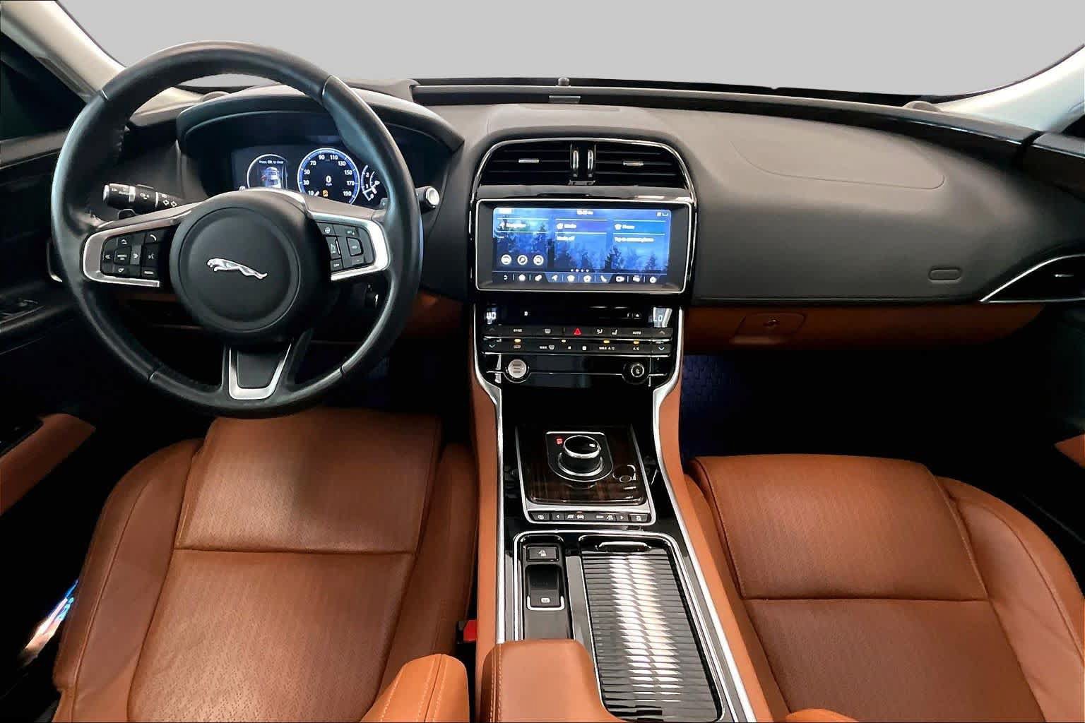 Used 2018 Jaguar XE Portfolio RWD image 15