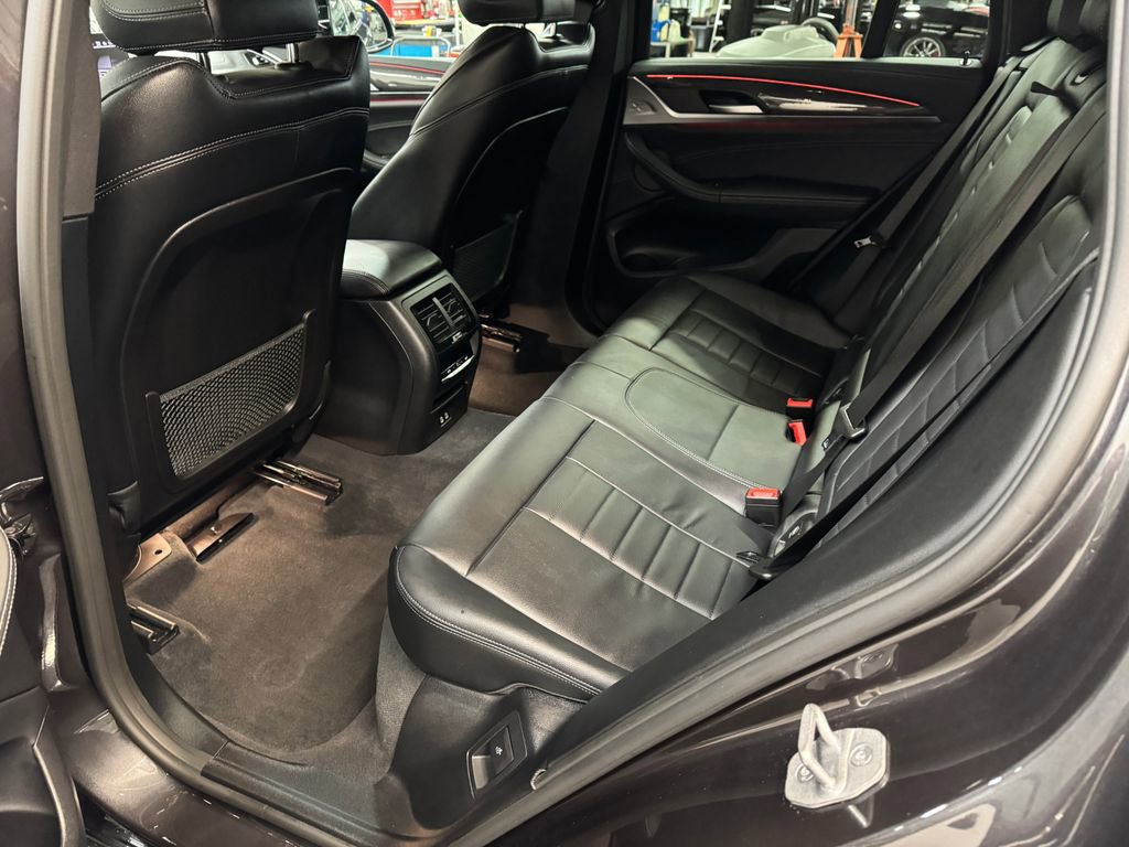 Used 2023 BMW X4 M image 15