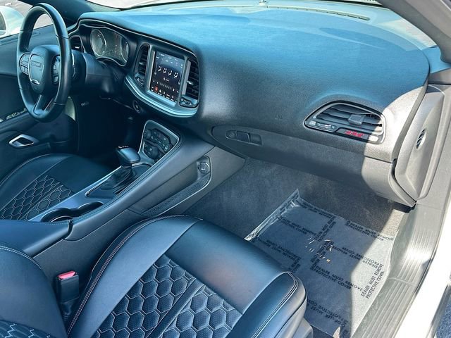 Used 2022 Dodge Challenger R/T Scat Pack w/ Driver Convenience Group image 29