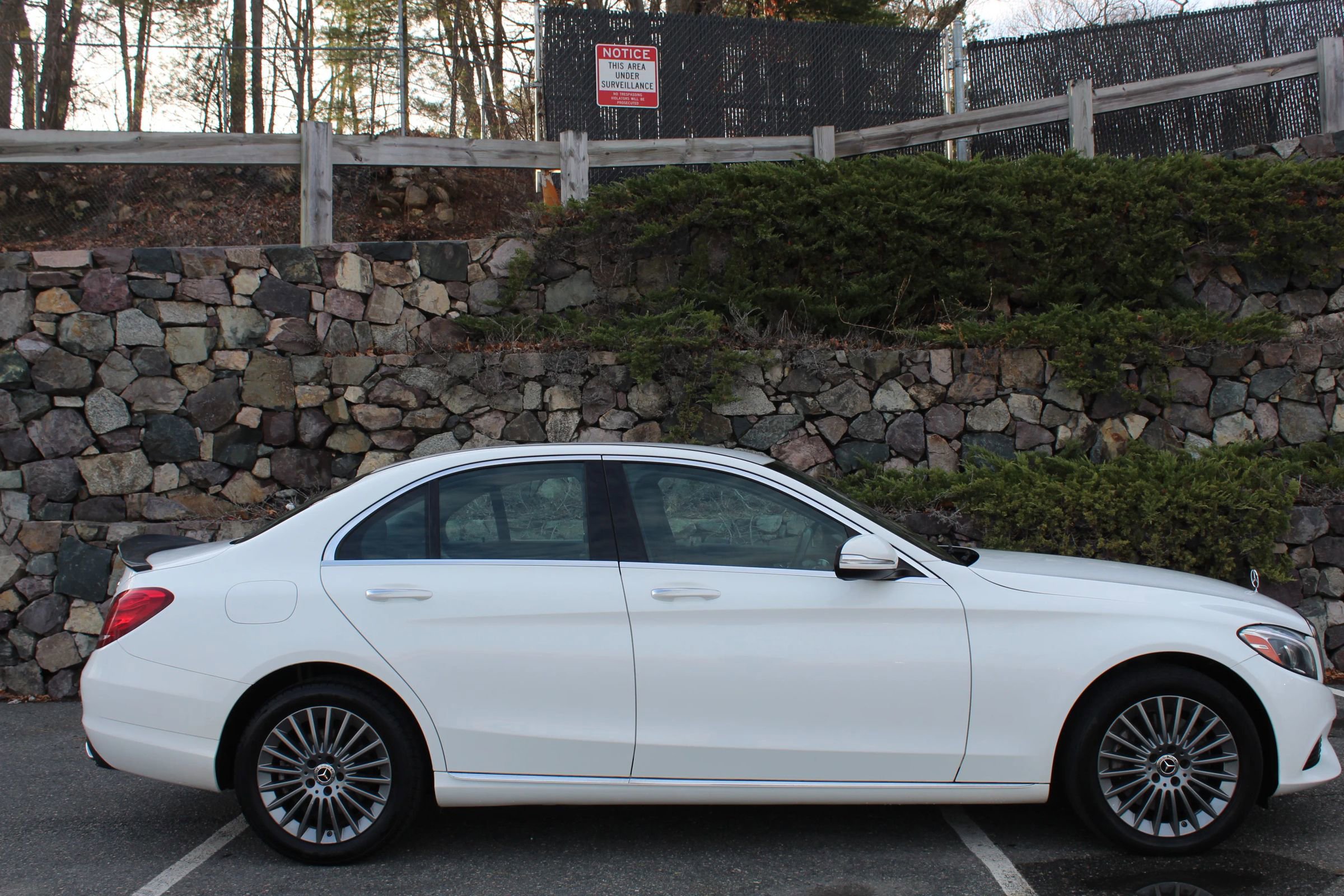 Used 2015 Mercedes-Benz C 300 4MATIC Sedan image 5