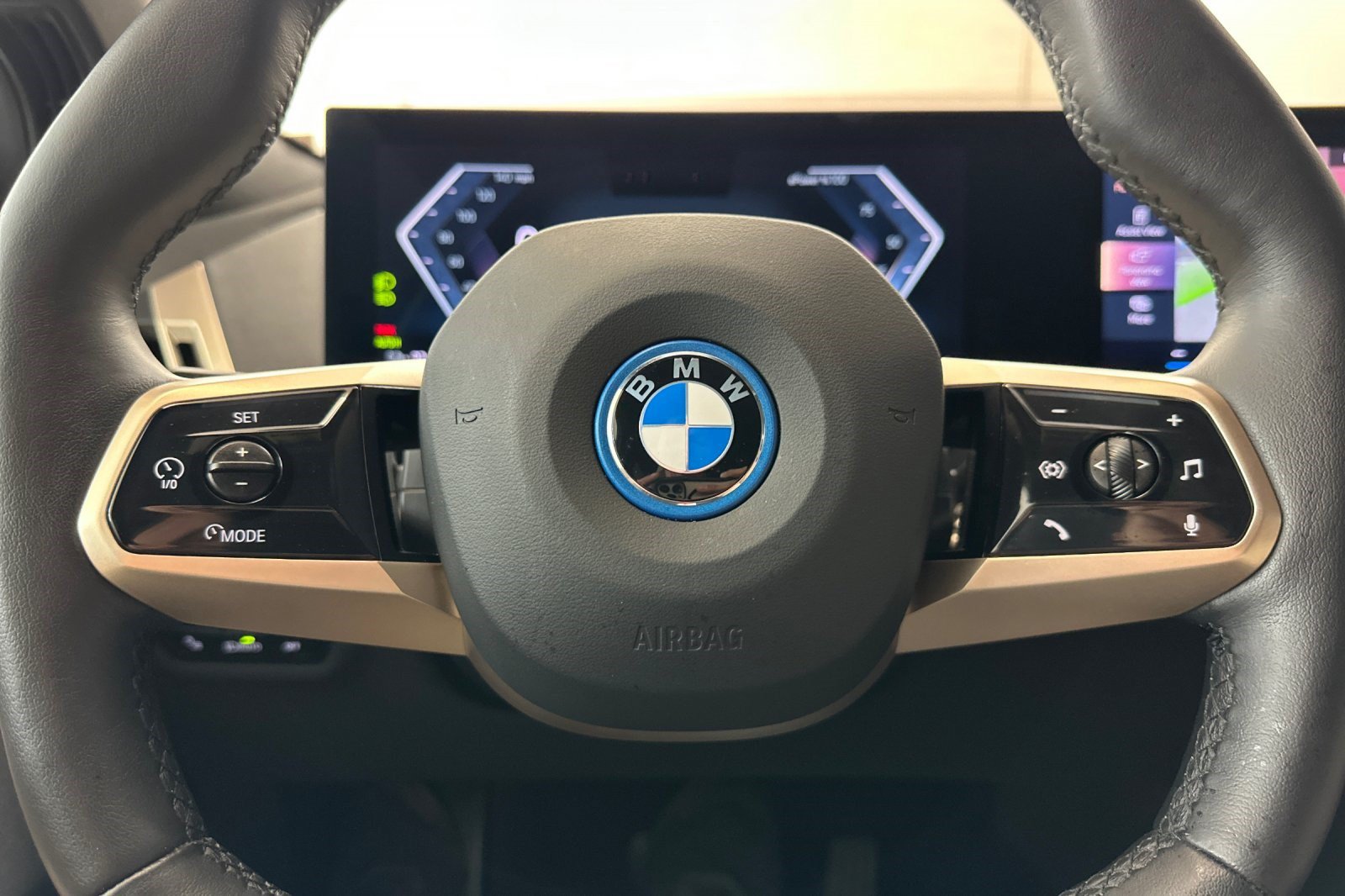 Certified 2024 BMW iX xDrive50 AWD/4WD image 10