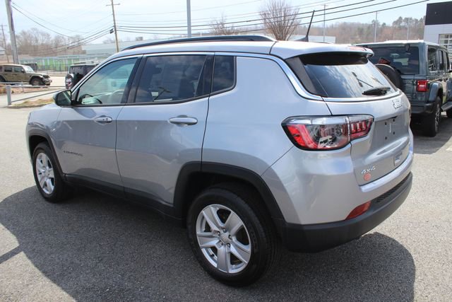 Used 2022 Jeep Compass Latitude w/ Sun and Sound Group image 30