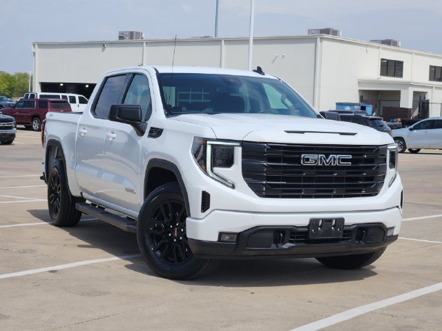 Used 2025 GMC Sierra 1500 Elevation AWD/4WD image 2